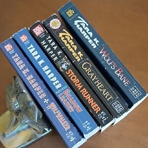 Fantasy Adventure Telepathy Sword Fight Rock Climbing Wolf 5 Books Tara Harper